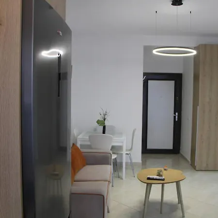 Azure Iris By Adriatic Living Apartment