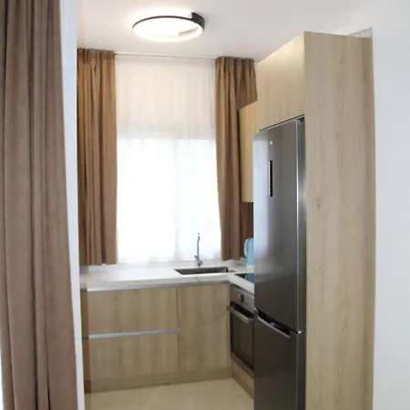 Azure Iris By Adriatic Living Apartment Golem (Tirana)