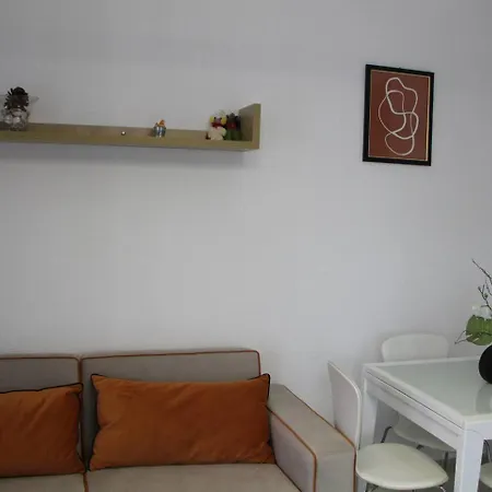 Apartment Azure Iris By Adriatic Living Golem (Tirana)