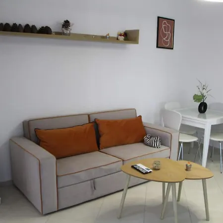 Azure Iris By Adriatic Living Apartment *