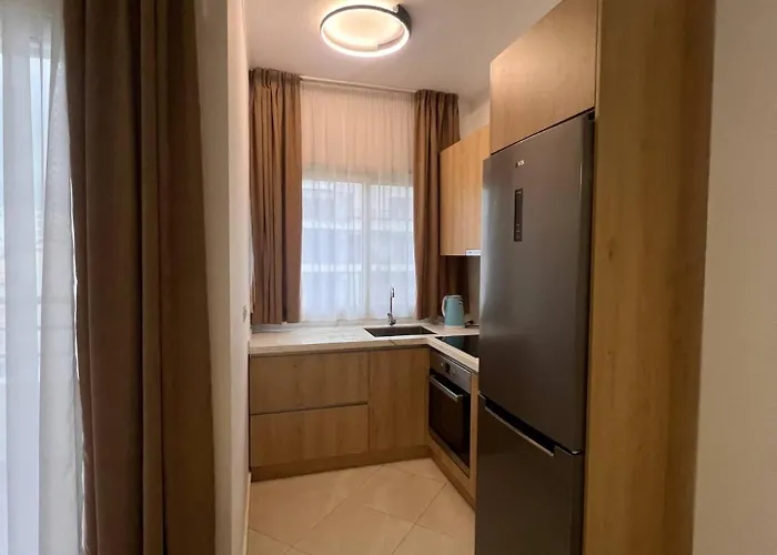 Daire Azure Iris By Adriatic Living Golem (Tirana)