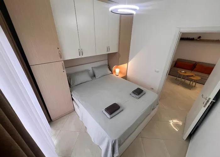 Daire Azure Iris By Adriatic Living *