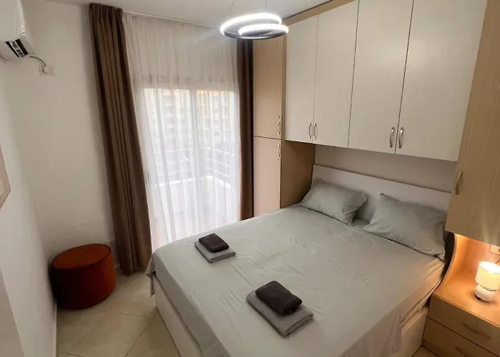 Azure Iris By Adriatic Living Daire *