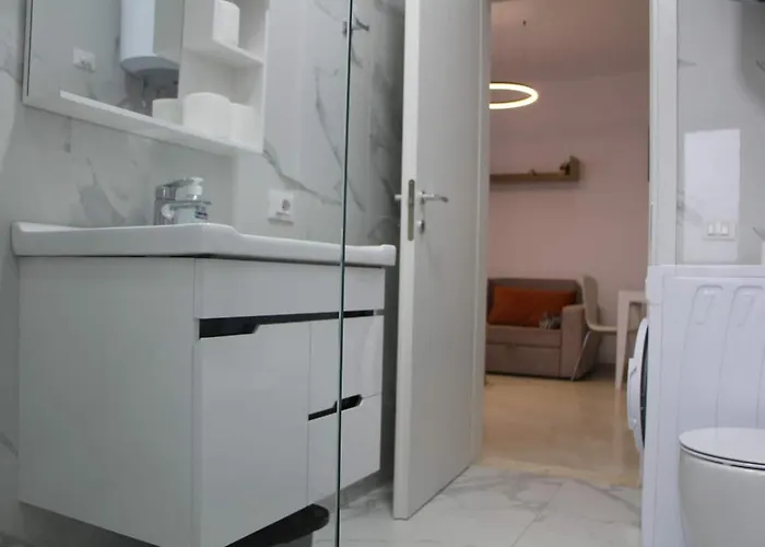 Azure Iris By Adriatic Living Daire *