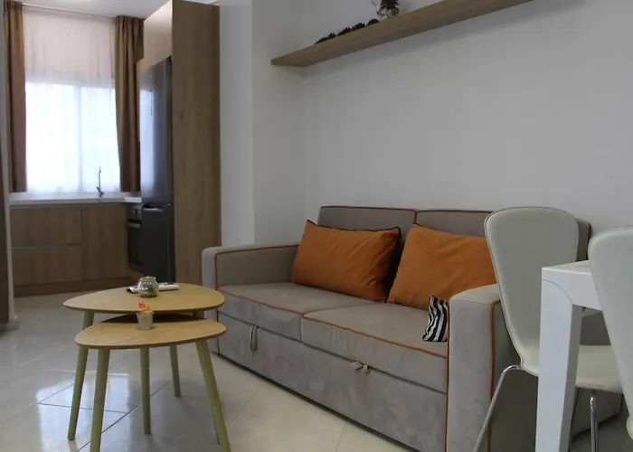 Daire Azure Iris By Adriatic Living *