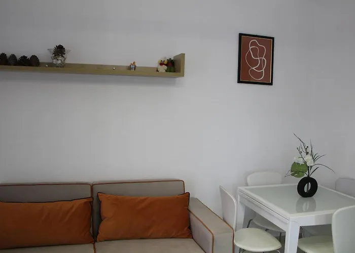 Lejlighed Azure Iris By Adriatic Living Golem (Tirana)