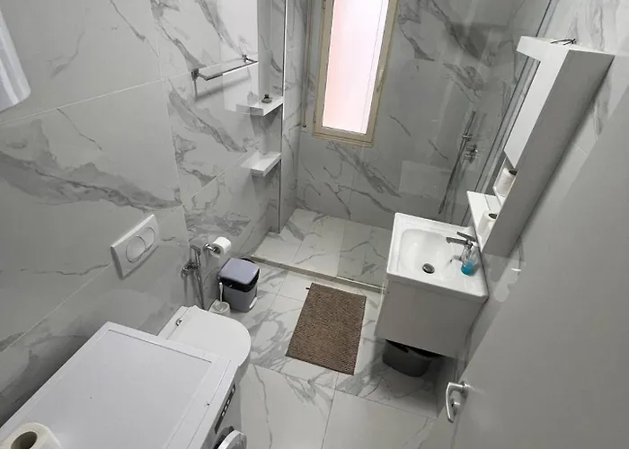 Azure Iris By Adriatic Living Lejlighed